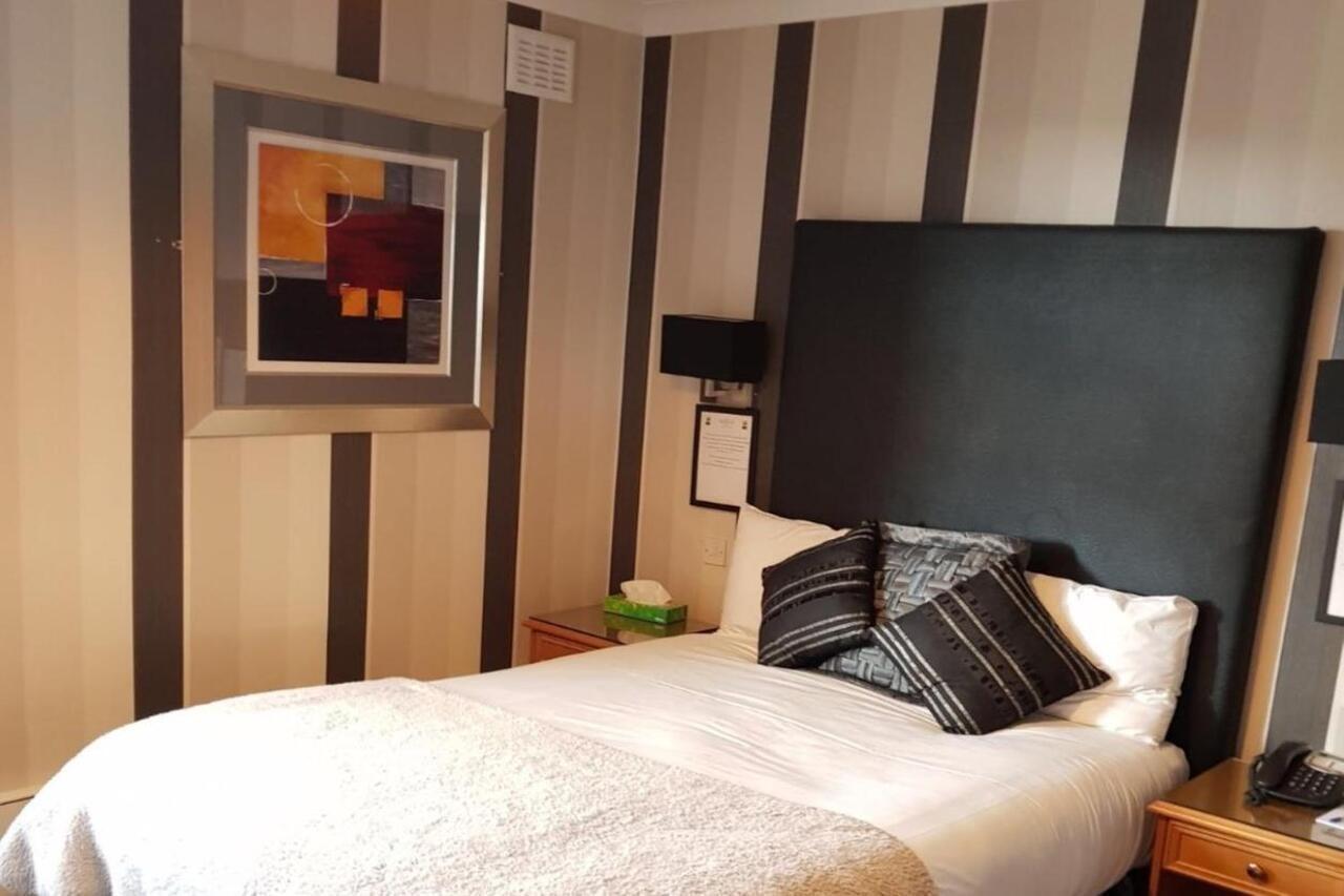 The Grove House Hotel 沃勒西 外观 照片