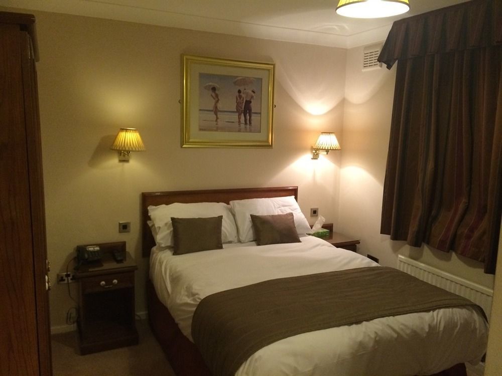 The Grove House Hotel 沃勒西 外观 照片